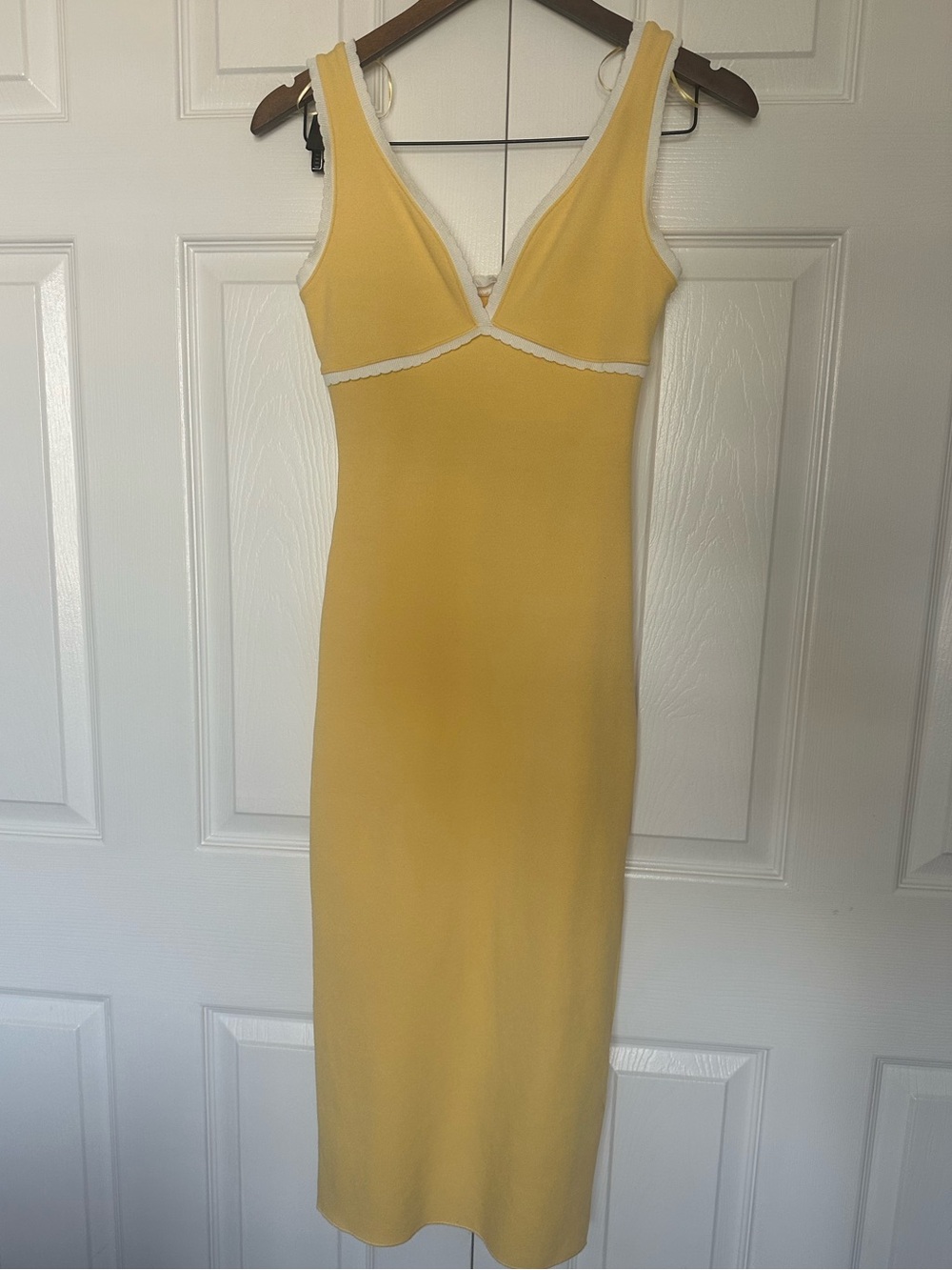 Zara Butter Yellow V-Neck Bodycon Dress